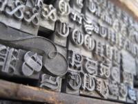 lettres mobiles en métal